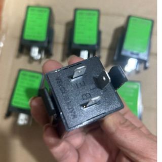Rơ le xi nhan 3 chân Hàn Quốc, rơ le xi nhan 12v và 24v dùng cho xe ô tô, xe tải.