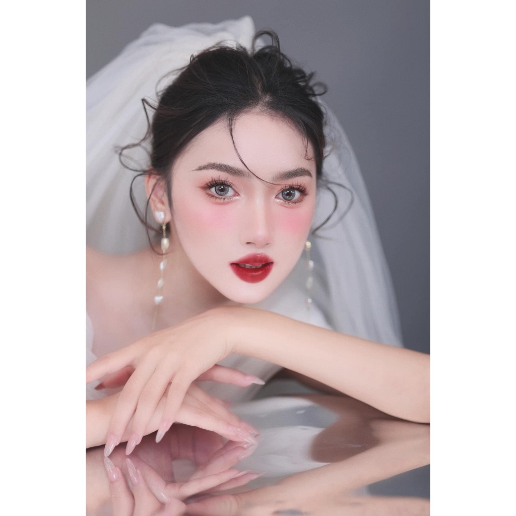 Lens y tế cấp ẩm 20h sử dụng HEBE GRAY 14.0 giãn nhẹ Hàn Quốc Eyeblink(Giảm giá 35k khách hàng mới )