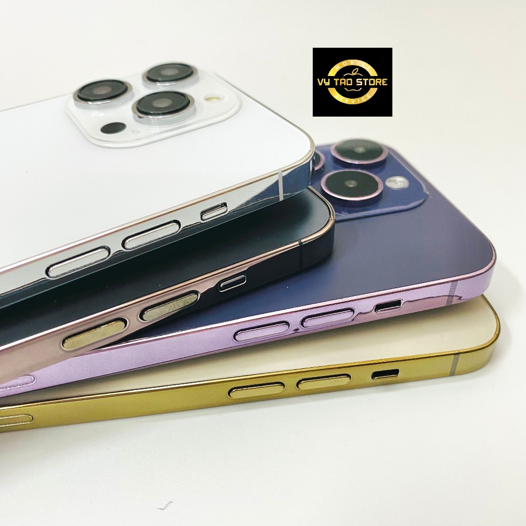 Mô hình và hộp 14pro và 14promax trưng bày có logo Táo tỉ lệ (1:1)