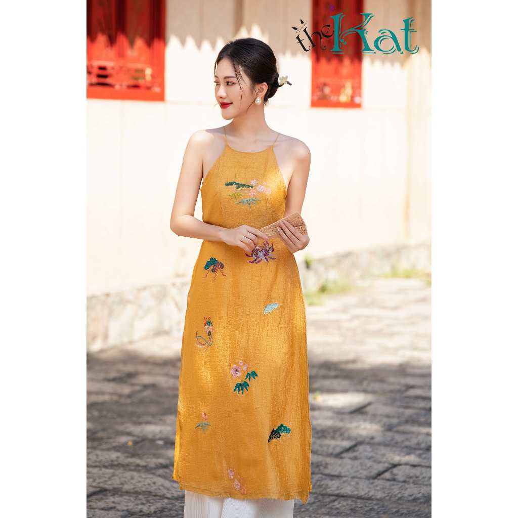 Áo dài Yếm Hoa Viên The Kat House (không kèm quần), chất liệu tơ óng cao cấp, mềm mại, thanh lịch, quý phái