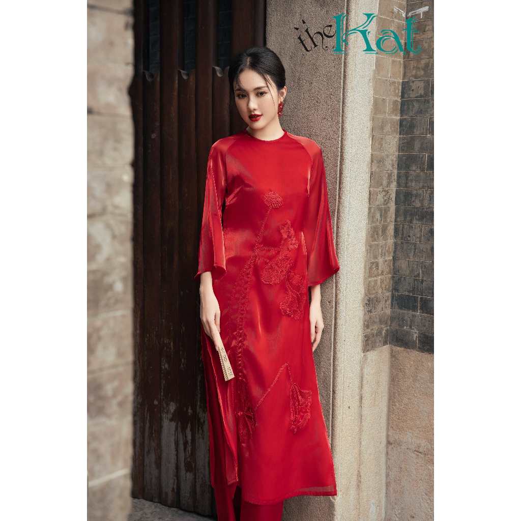 Áo dài Organza The Kat House (không kèm quần), Vải organza cao cấp, tay lửng, dáng suông thanh lịch, quý phái