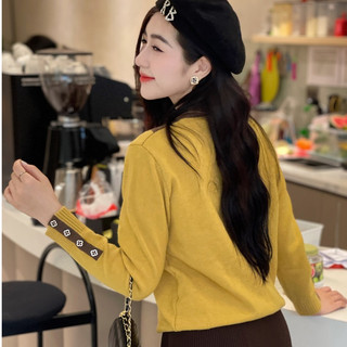 Áo len nữ cổ 3p giả hai lớp dài tay dáng vừa, form áo dễ mặc phù hợp với mọi dáng người