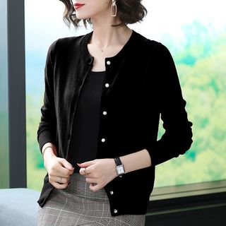 Áo len dệt kim ngắn mỏng mùa xuân thu, áo len nữ và áo len đa năng