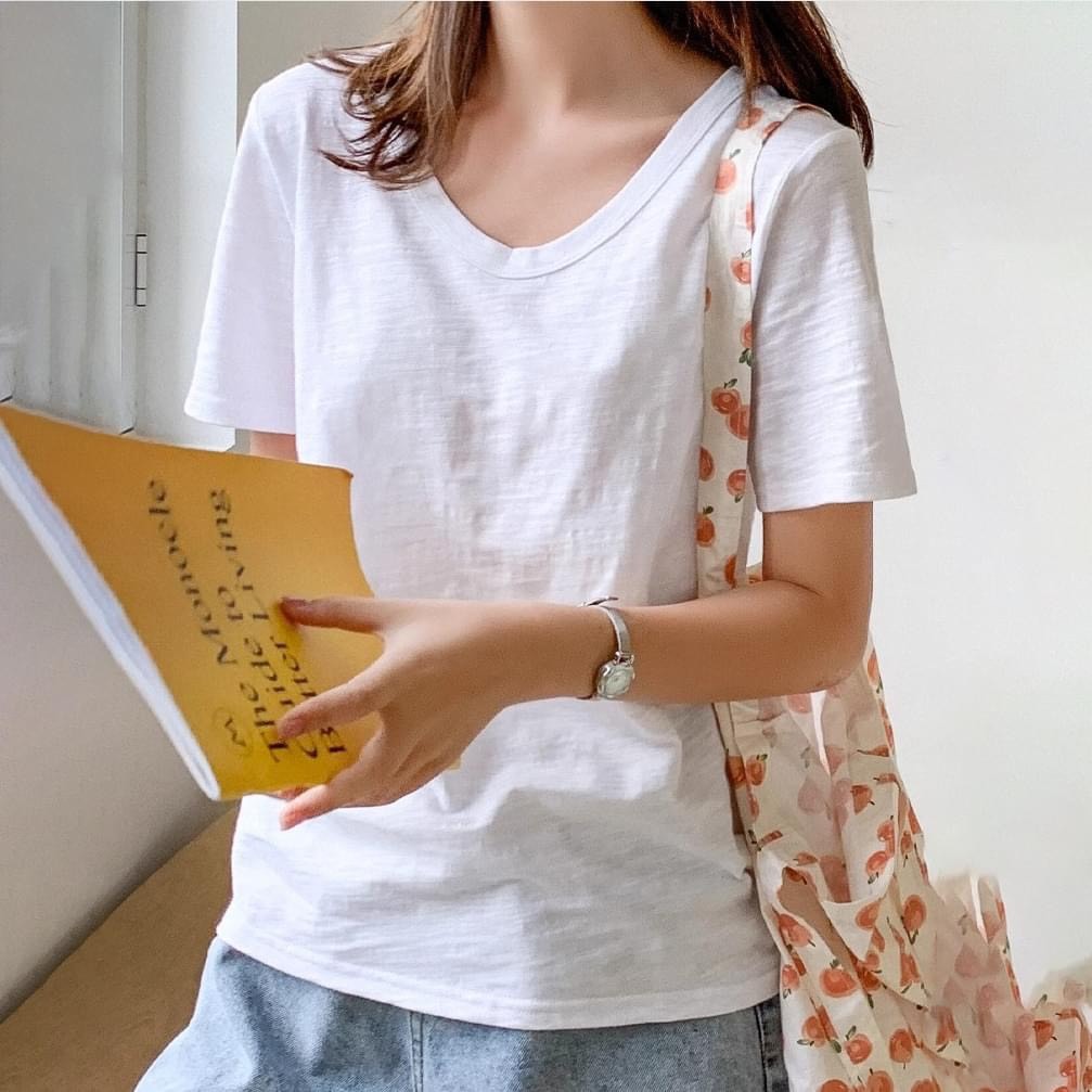 Áo thun Nữ cổ Tim JULY, Áo thun Xược cổ V dáng vừa