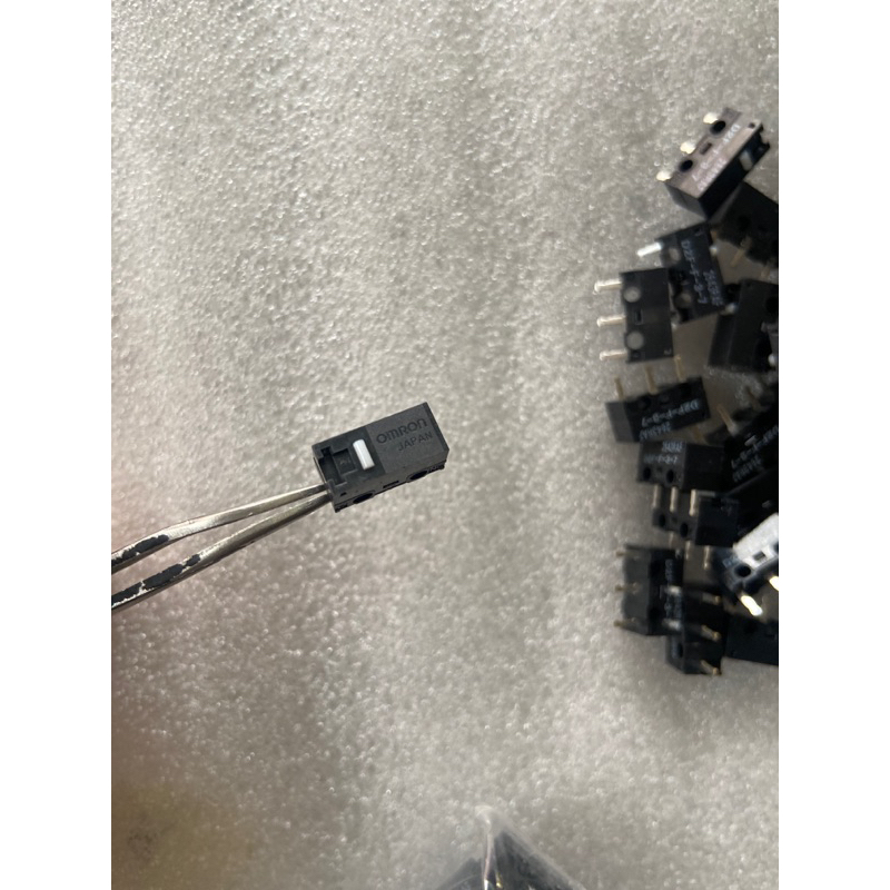 Nút Click chuột Omron Japan D2F-F-3-7 sản xuất tại Nhật - Switch chuột Omron Hàng chính hãng | BigBuy360 - bigbuy360.vn