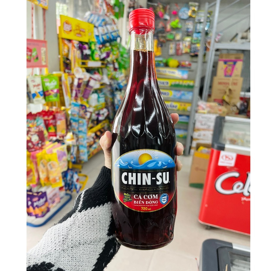 Nước Mắm Chin Su Cá Cơm Biển Đông Chai Sành 720ml Koka Mart Official