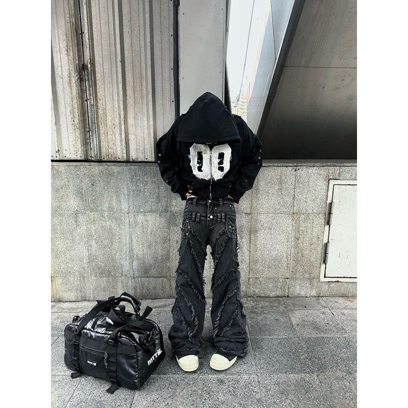 00 KNIGHT CLUB HOODZIP – COZY WORLDWIDE