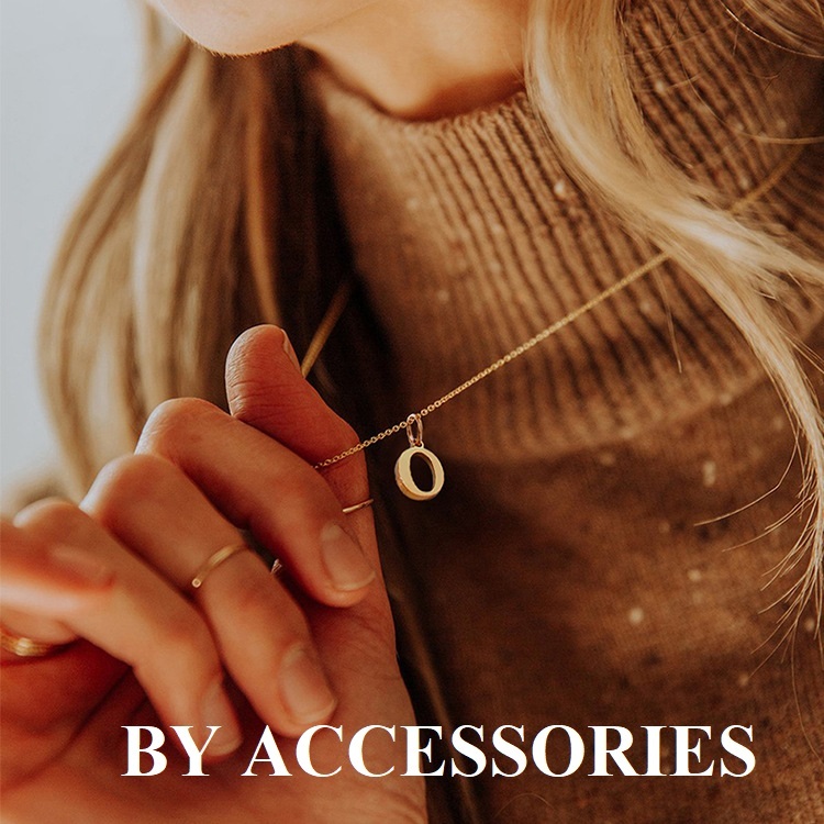Mặt dây chuyền chữ cái in hoa thép không gỉ basic size nhỏ MA1 BY ACCESSORIES