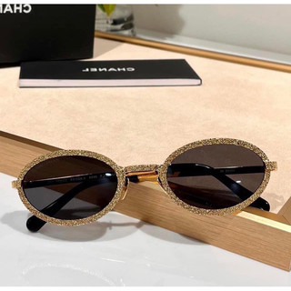 Mắt kính kính râm nữ thời trang dáng oval  hot trend kính hà hồ hot tiktok 0136 màu đen viền sang cực kì sang chảnh