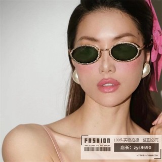 Mắt kính kính râm nữ thời trang dáng oval  hot trend kính hà hồ hot tiktok 0136 màu đen viền sang cực kì sang chảnh