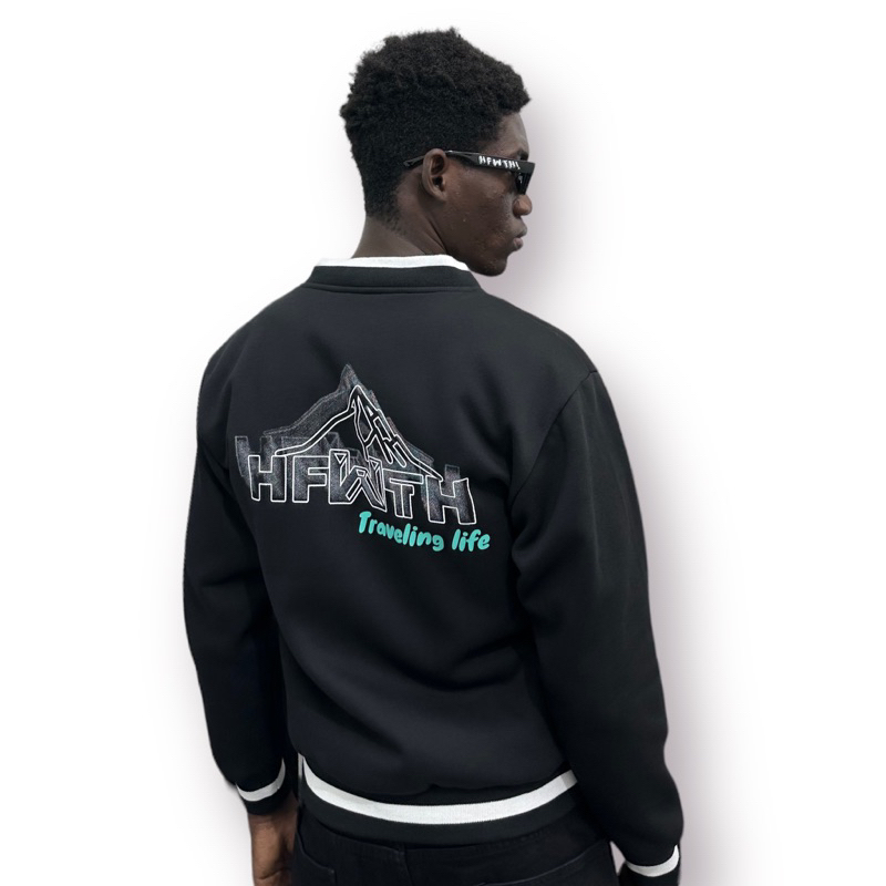 traveling life varsity HFWTH | Shopee Việt Nam