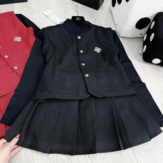Set Bộ Đồ Nữ 3 Món Gile Dạ Miumiu Kèm Áo Len Tăm Đen Mix Chân Váy Dạ Xếp Ly Freesize