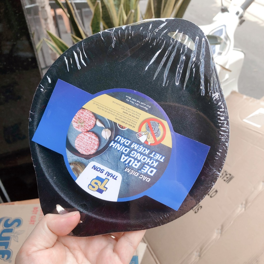 Chảo ốp la, chảo bít tết chống dính Thái Sơn size từ 16cm đến 20cm tiện lợi cho hàng quán làm món bánh mì chảo