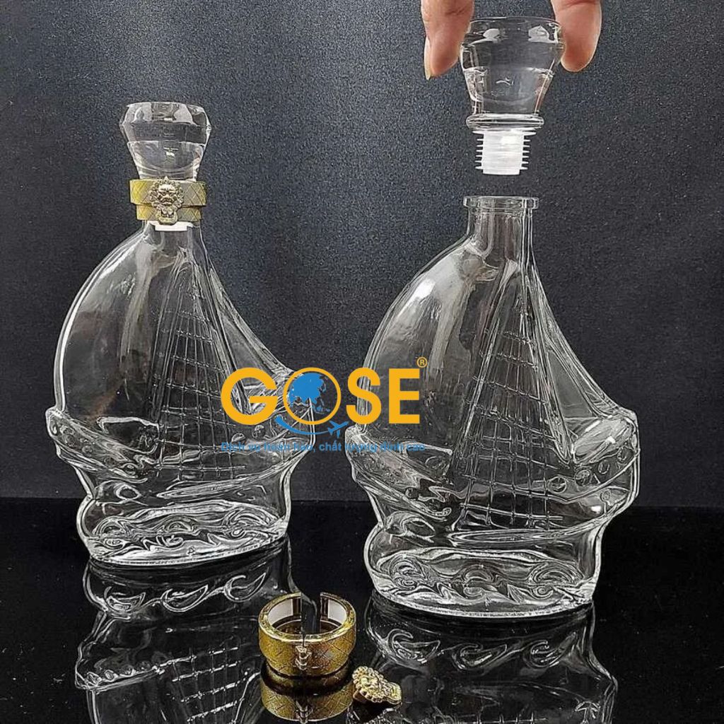 Ảnh Chai rượu Thuyền Buồm GOSE thủy tinh 500ml cáo cấp trang trọng dùng đóng giỏ quà trang trí 1