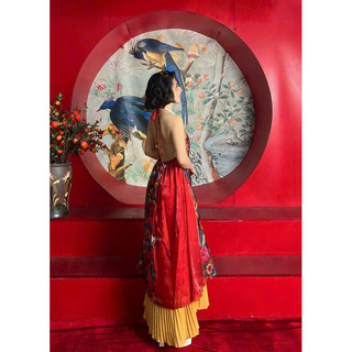 [ẢNH KHÁCH] Váy yếm đỏ họa tiết dân gian 🔥SIÊU HOT TẾT (yếm Trung Thu, yếm chụp tết, yếm chụp sen,yếm Hội An, Huế)n