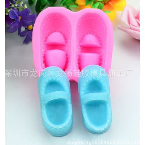 Khuôn đôi giầy bé gái
