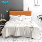 Bộ chăn ga phi lụa Alva cao cấp siêu mềm mịn (4 món có mền), họa tiết thêu chữ H tinh tế, đơn sắc sang trọng, thoáng mát — ảnh 5