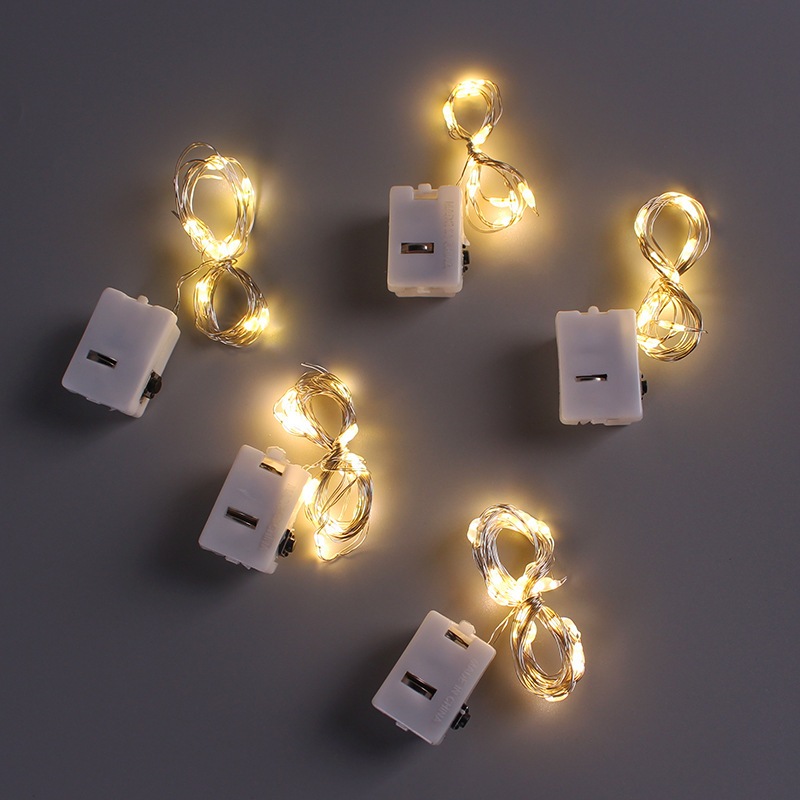 Đèn trang trí Led 3 độ nháy sáng bao gồm pin