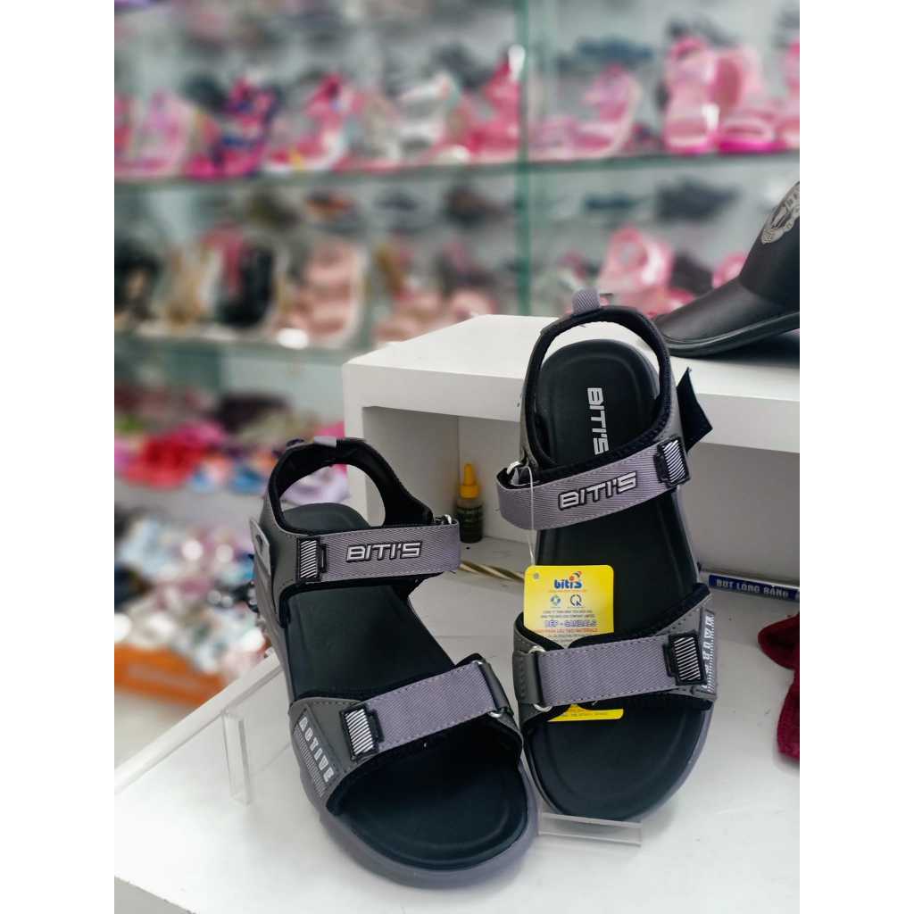 Mẫu  sandal Biti's!!! MÃ SP: DEB008000