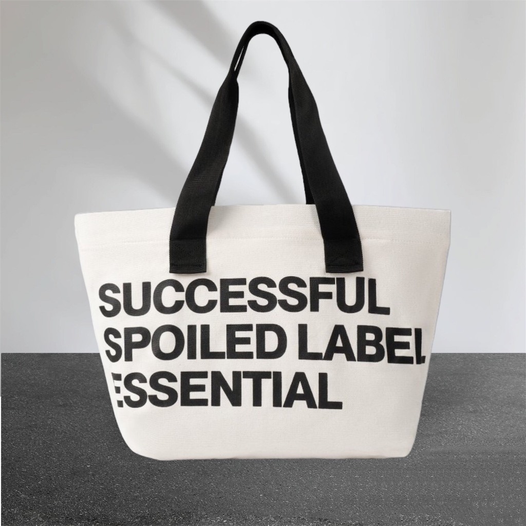 Túi tote vải canvas Successful Spoiled Label Essential, túi to có khóa ...