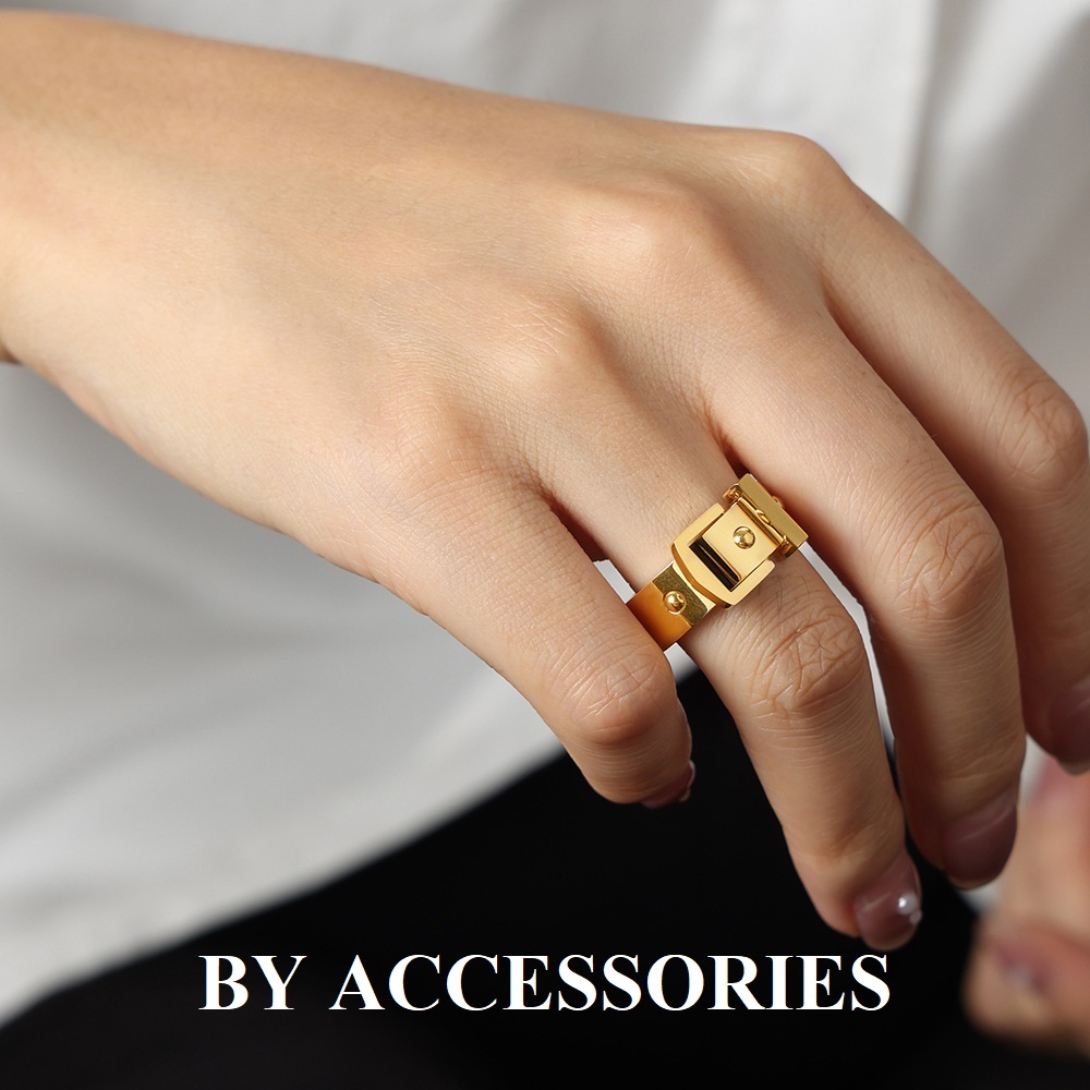 Nhẫn nữ unisex titan tạo hình khóa gài độc đáo cá tính không gỉ WR2407 BY ACCESSORIES