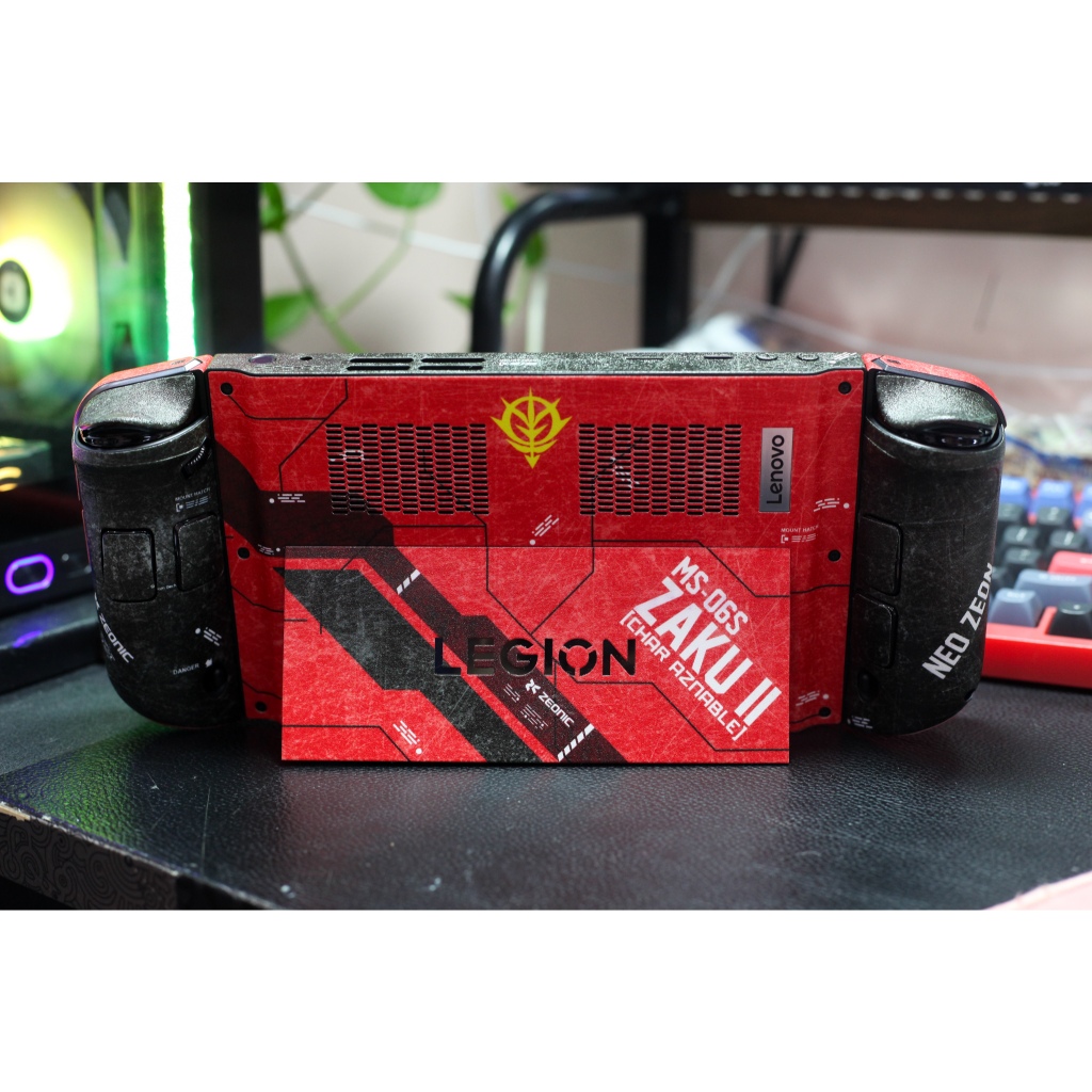 Skin dán Lenovo Legion Go / Go 2 mẫu Gundam đỏ (Film 3M, có thể custom theo ý thích, đã cắt sẵn chi tiết)