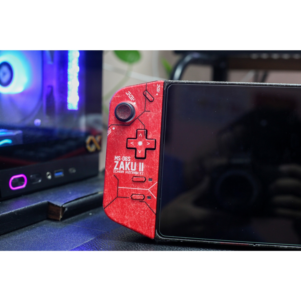 Skin dán Lenovo Legion Go / Go 2 mẫu Gundam đỏ (Film 3M, có thể custom theo ý thích, đã cắt sẵn chi tiết)
