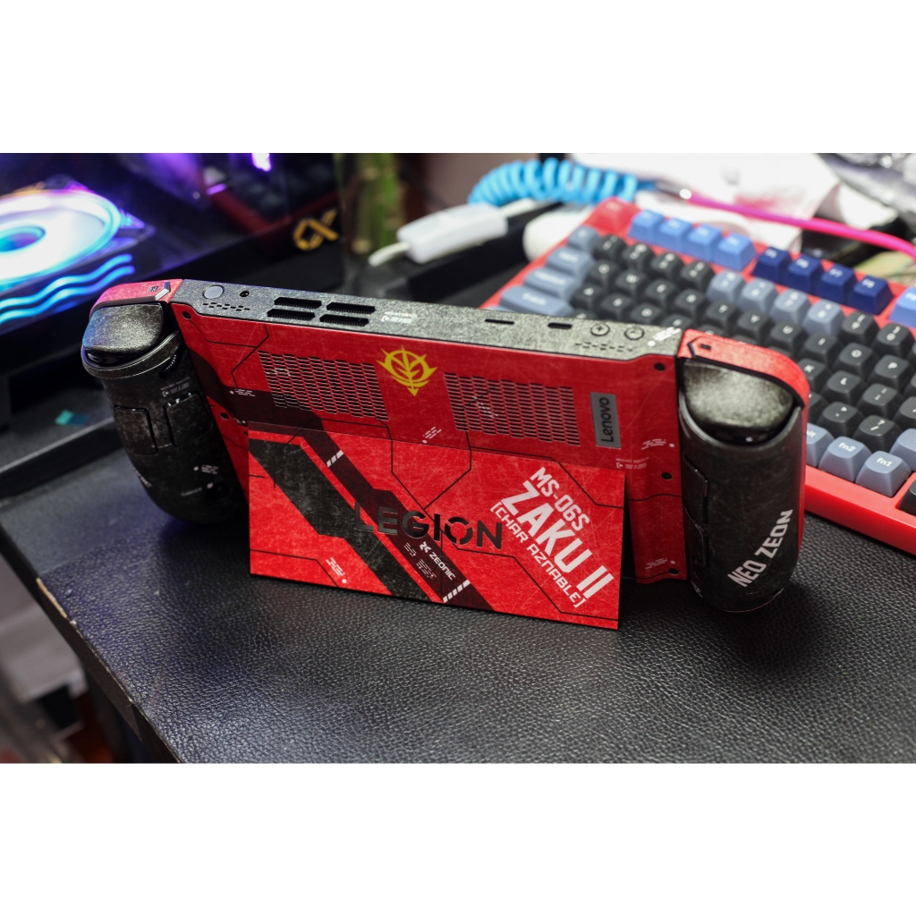 Skin dán Lenovo Legion Go / Go 2 mẫu Gundam đỏ (Film 3M, có thể custom theo ý thích, đã cắt sẵn chi tiết)