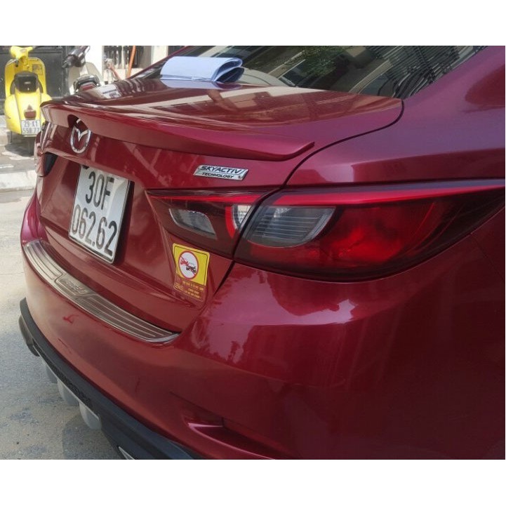 Đuôi gió liền cốp xe Mazda 2 SEDAN 2015-2022 ,HÀNG Nhựa MỘC CHƯA SƠN,Chưa có băng keo 3m