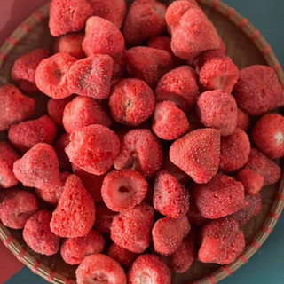 THUYTIENFOOD Dâu Tây Sấy Giòn - Snack Trái Cây Ăn Vặt Healthy - Giòn Rụm