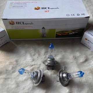 Hộp 10 Bóng đèn pha ô tô, bóng H7 HCL điện 12v và 24v.
