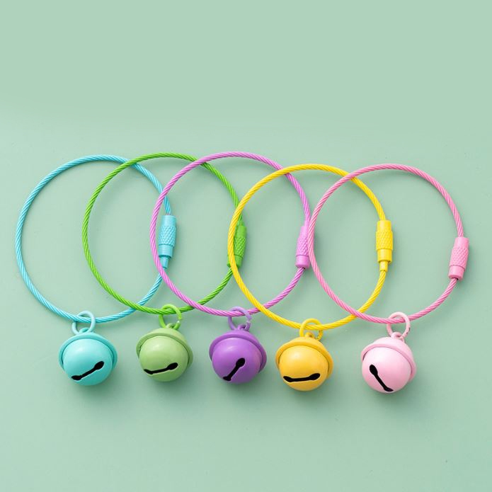 Móc khoá dây thép không gỉ kèm chuông nhiều màu sắc handmade treo thú len