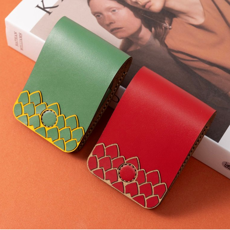 Bộ ví Sen Rồng , chính hãng Khắc Tên, chất liệu da bò thật | Shopee ...