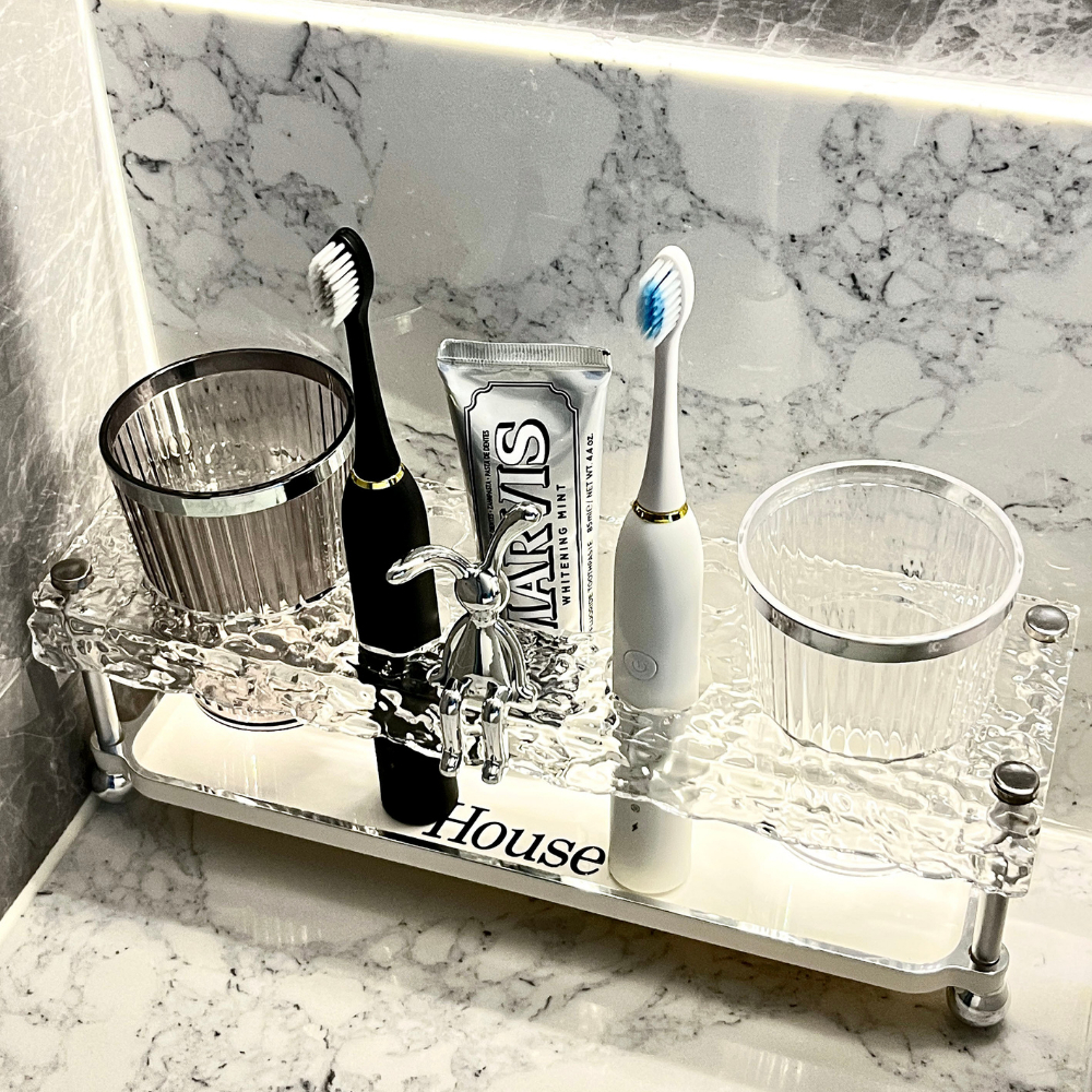 Kệ Đựng Bàn Chải Đánh Răng Tặng Cốc, Giá Để Đồ Nhà Tắm Nhựa Acrylic Trong Suốt Sang Trọng