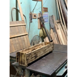 chậu gỗ trồng cây cổ điển , Gỗ Thông / 70 x 15 x 15cm