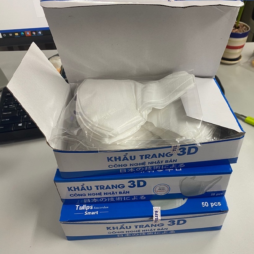 Hộp 50 chiếc khẩu trang Tulips kháng khuẩn cao cấp 3D công nghệ Nhật Bản ôm mặt, không gây bí thở