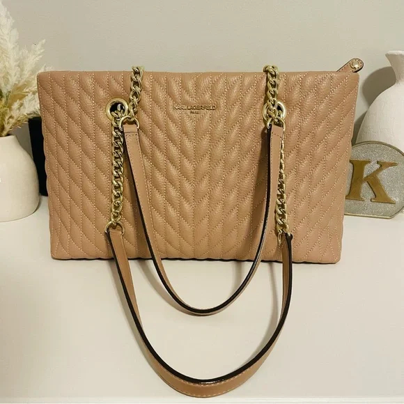 Túi Karl Lagerfeld Paris Karolina Chain Tote chính hãng Shopee Việt Nam