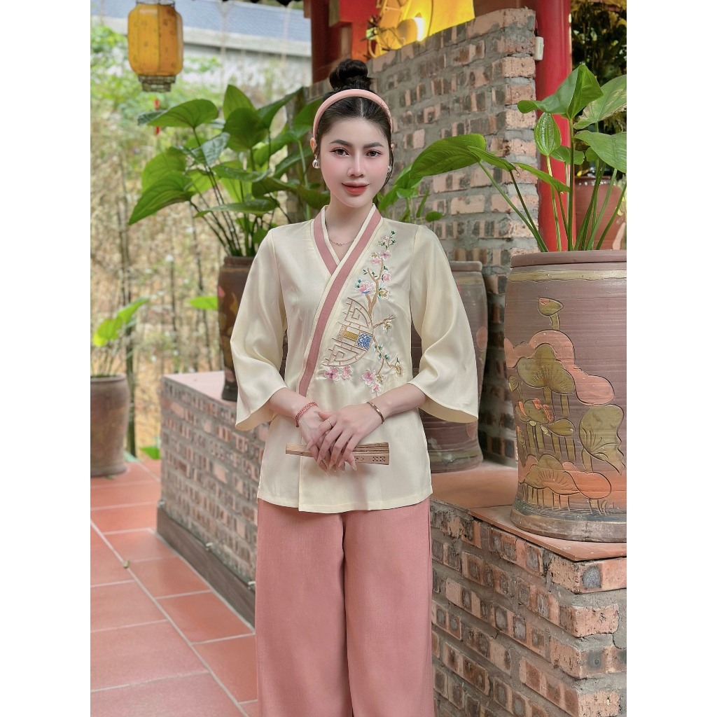 Set bộ lam đi chùa vạt chéo thêu hoa đào vải đũi thái Pháp phục đi chùa tay lỡ phối viền Đồ bộ đi lễ cách tân Thanh lịch