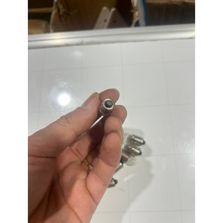 Bóng cài taplo ô tô 3w-5w điện 12/24v