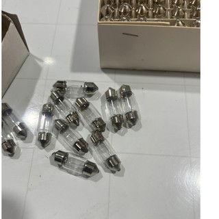 Combo 10 bóng đèn trần, Cabin ô tô. Bóng con lợn 2 đầu 12/24v (Halogen)