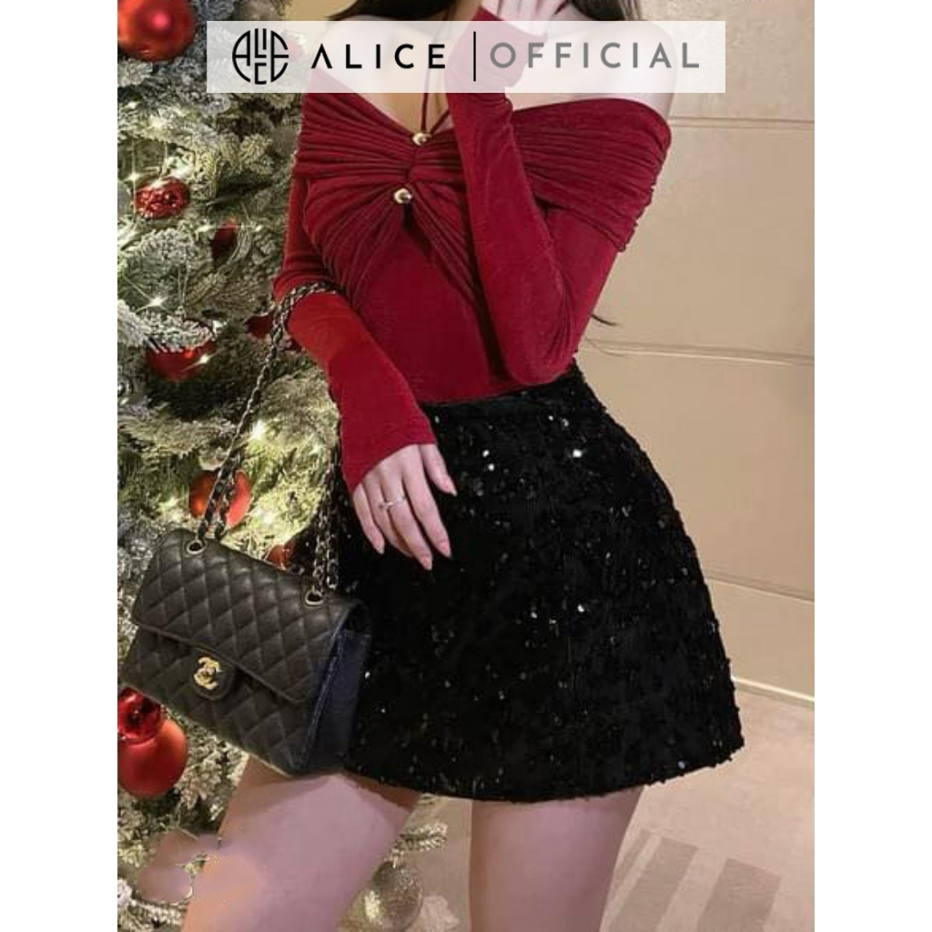Set Tiểu Thư Sang Chảnh ALICE Gồm Áo Cổ Yếm Tay Dài Chất Thun Nhuyễn Cotton Mềm Mịn Kèm Chân Váy Kim Sa Dáng Ngắn S498