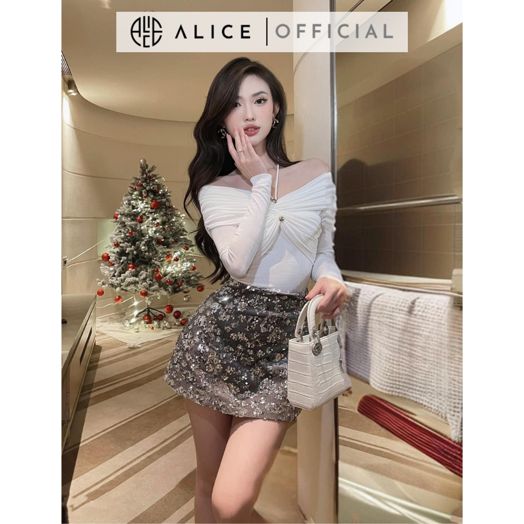Set Tiểu Thư Sang Chảnh ALICE Gồm Áo Cổ Yếm Tay Dài Chất Thun Nhuyễn Cotton Mềm Mịn Kèm Chân Váy Kim Sa Dáng Ngắn S498
