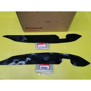 Thảm lót sàn zin Honda Pcx 125 150 2018 2019 2020 ( bán lẻ từng bên )