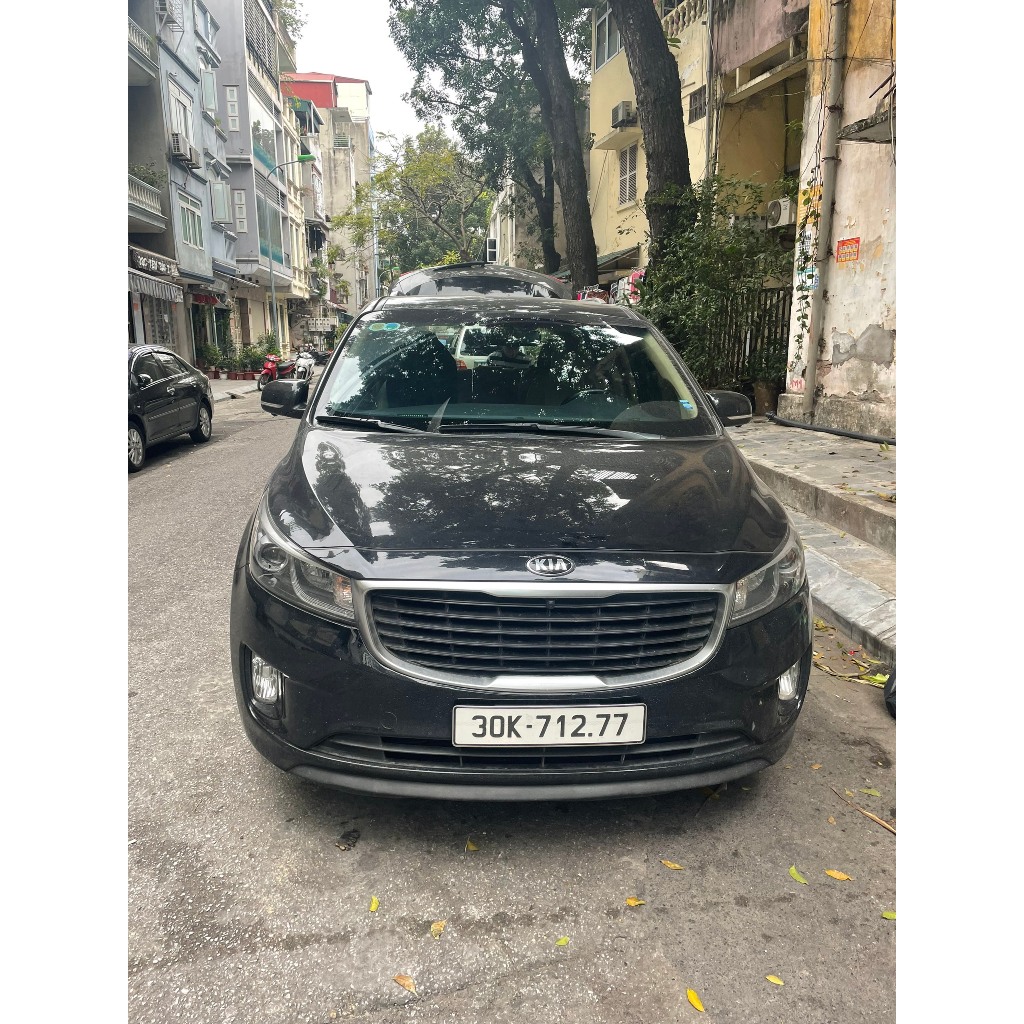 LÓT CỐP nhựa dẻo xe KIA Sedona 2014- 2021 , nhựa dẻo, đàn hồi chống nước hiệu quả, không mùi cao cấp (có chữ Canival )