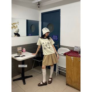 Áo thun nữ cổ tròn tay ngắn in hình 𝟗 𝐆𝐢𝐫𝐥𝐬 nhiennhienvintage NAT00013