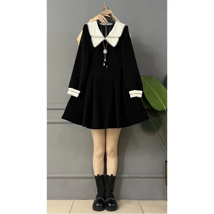 Đầm Bigsize Nữ Mập Fashion Đầm Thiết Kế Bigsize Kaki Nhung Hai Màu Đỏ Đen Thiết Kế Dìa Tay Thanh Lịch, Trẻ Trung DA0042
