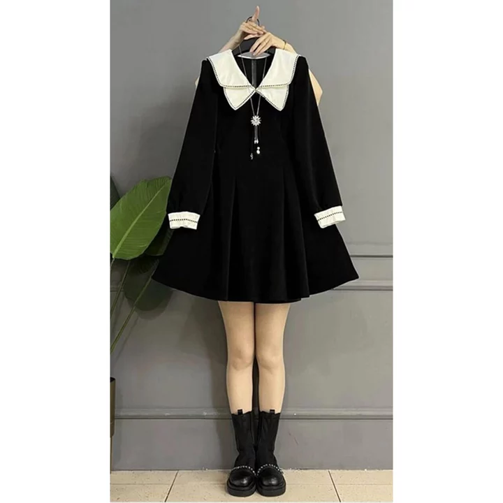 Đầm Bigsize Nữ Mập Fashion Đầm Thiết Kế Bigsize Kaki Nhung Hai Màu Đỏ Đen Thiết Kế Dìa Tay Thanh Lịch, Trẻ Trung DA0042