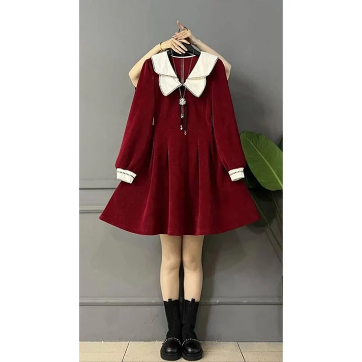 Đầm Bigsize Nữ Mập Fashion Đầm Thiết Kế Bigsize Kaki Nhung Hai Màu Đỏ Đen Thiết Kế Dìa Tay Thanh Lịch, Trẻ Trung DA0042