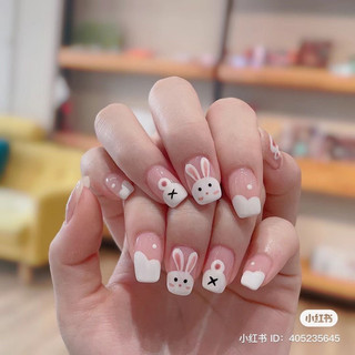 Nail box móng tay giả thiết kế vẽ thỏ dễ thương