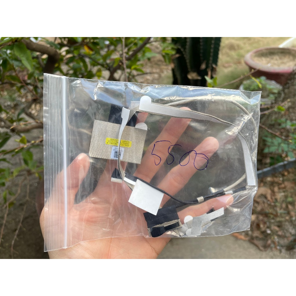 thumbnail image 2 of 15.6" FHD LED LCD Screen Replacement For Dell Latitude 5500 5501 Precision 3540 3541 – VNCT2 0VNCT2 2 of 6